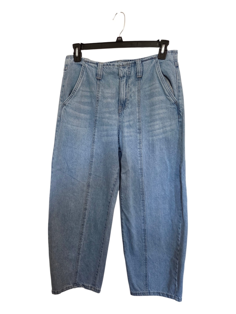 Universal Thread Light Blue High-Rise Barrel Jeans